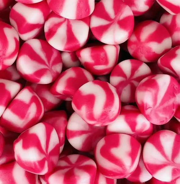 100g Strawberry Twist Kisses