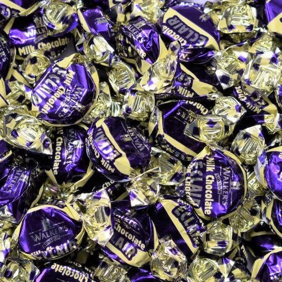 100g Walkers Milk Chocolate Eclairs